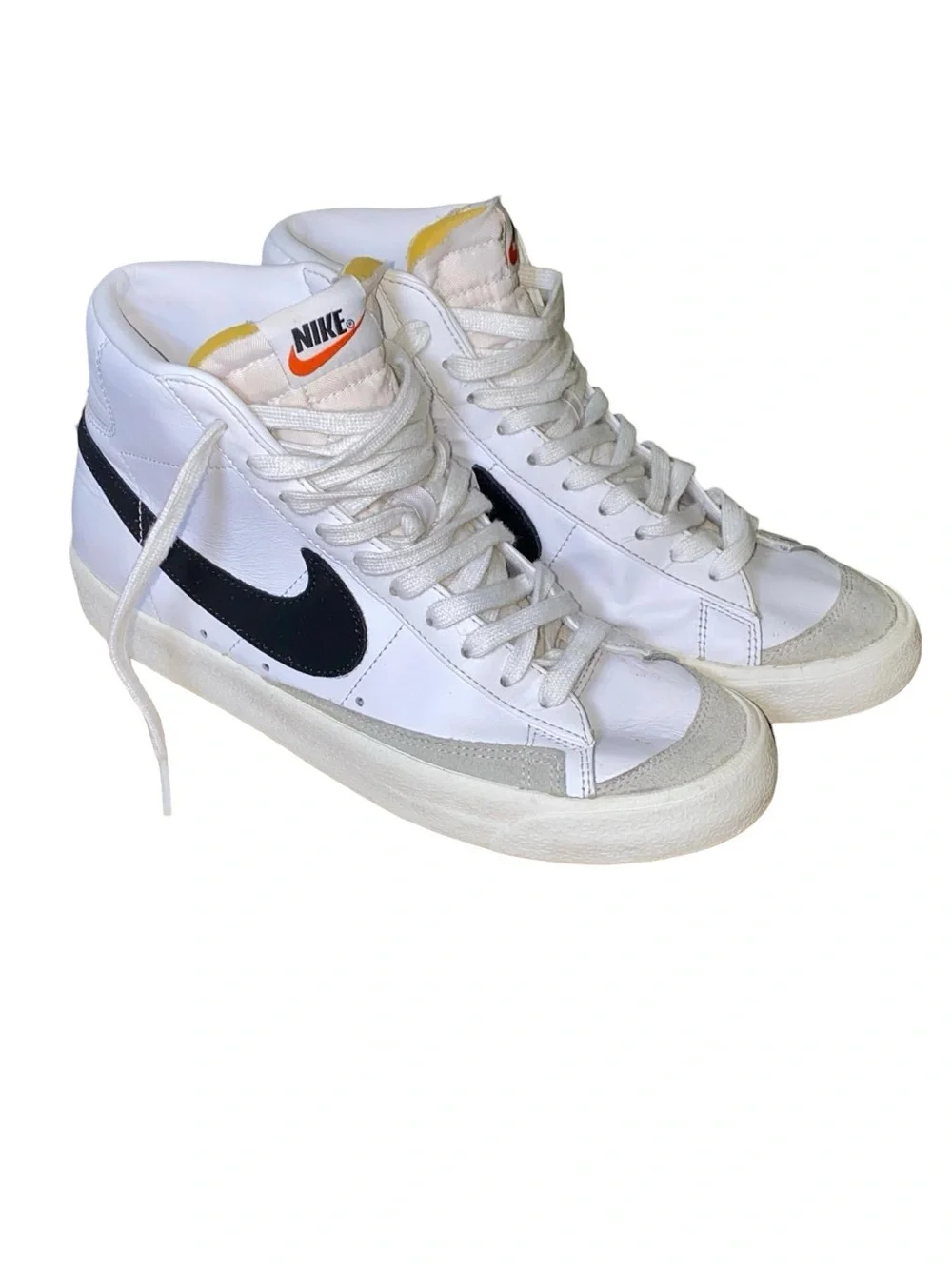 Nike Blazer Mid '77 Vintage White Black Mens Size 8.5 BQ6806-100 High Top